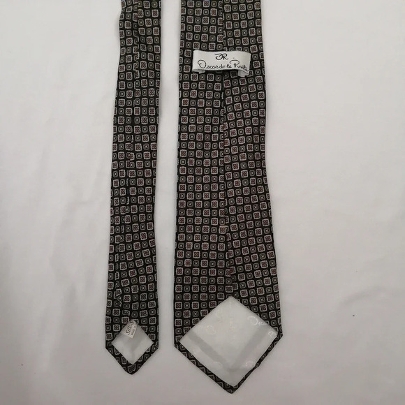 Vintage Oscar de La Renta  100% Silk Tie Black Pattern - Picture 5 of 13
